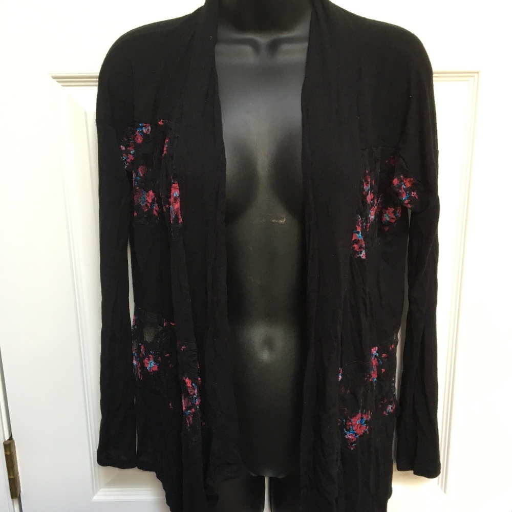 Floral Laced Cardigan